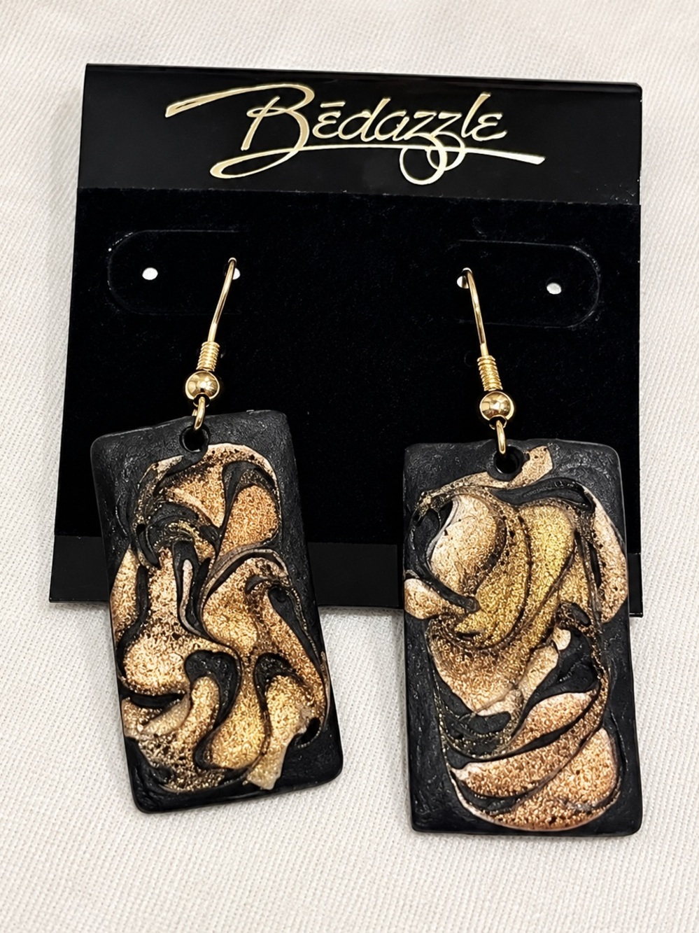 🎈3/$39 NEW Artisan Polymer Clay Hand Crafted Pierced Hook Earrings - Picture 3 of 5